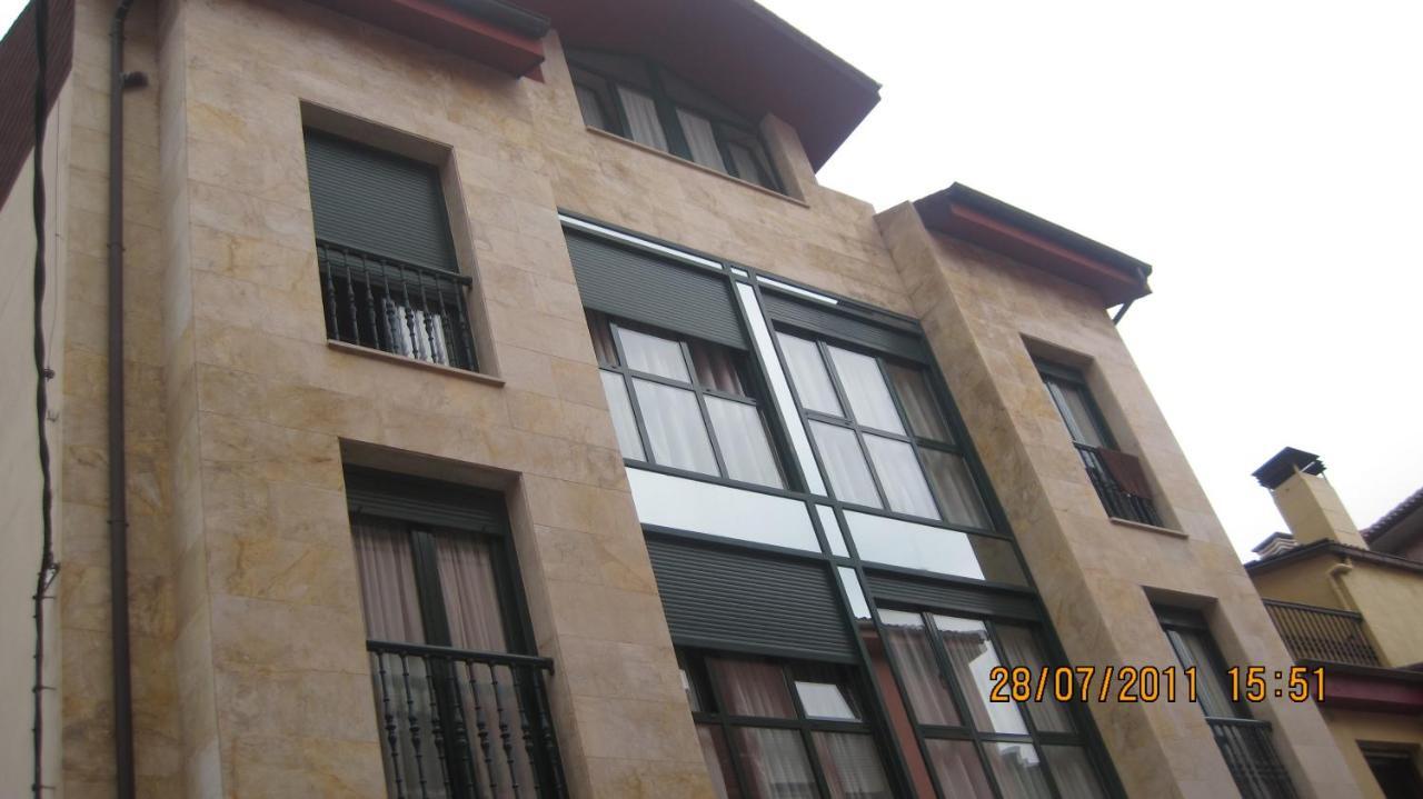 Apartamento Arriondas Extérieur photo